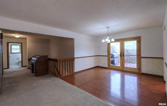 716 TOWER Road, Clinton, IA 52732