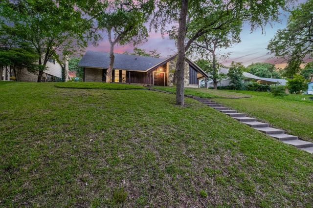 1529 Windchime Drive, Dallas, TX 75224