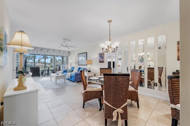 1926 SE 43rd ST 217, Cape Coral, FL 33904