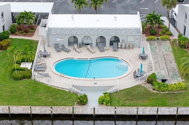 1926 SE 43rd ST 217, Cape Coral, FL 33904