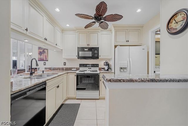 1926 SE 43rd ST 217, Cape Coral, FL 33904