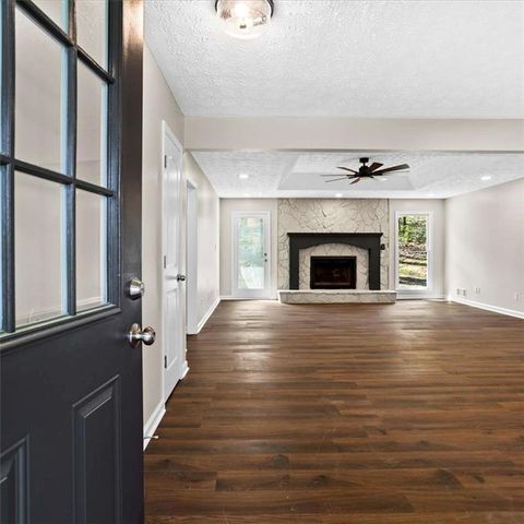 5350 Hearn Road, Ellenwood, GA 30294