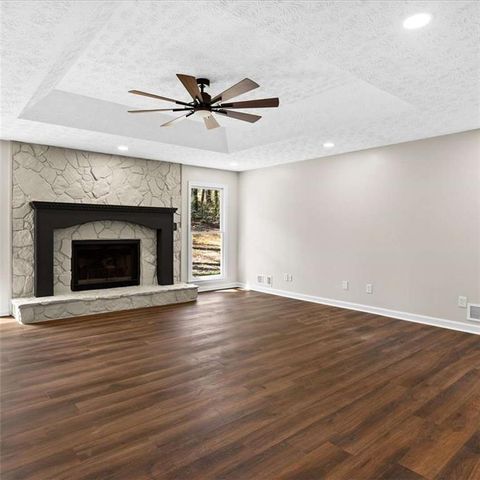 5350 Hearn Road, Ellenwood, GA 30294