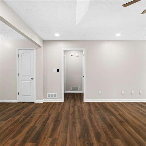 5350 Hearn Road, Ellenwood, GA 30294