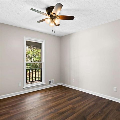 5350 Hearn Road, Ellenwood, GA 30294