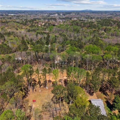 5350 Hearn Road, Ellenwood, GA 30294