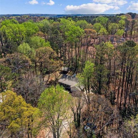 5350 Hearn Road, Ellenwood, GA 30294