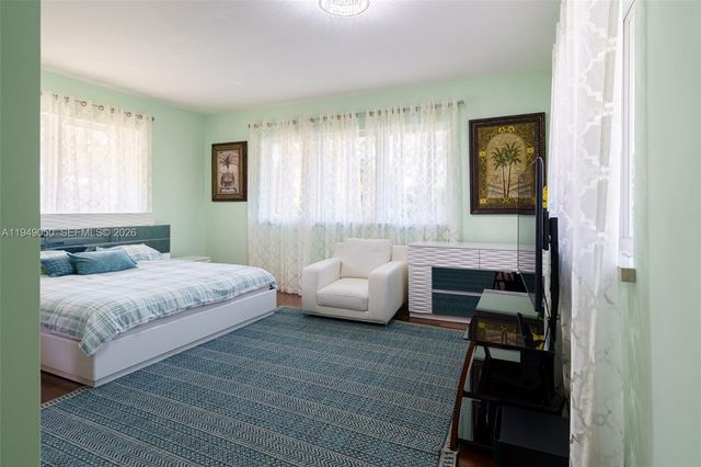 205 Ocean Blvd 0, Golden Beach, FL 33160