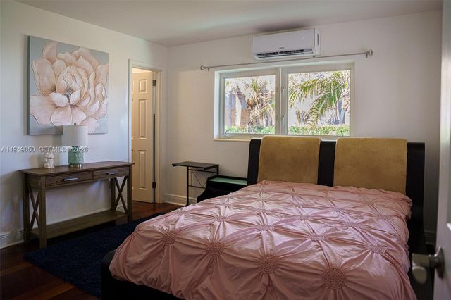 205 Ocean Blvd 0, Golden Beach, FL 33160