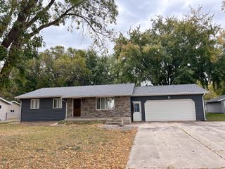 232 7th Street N, Kandiyohi, MN 56251