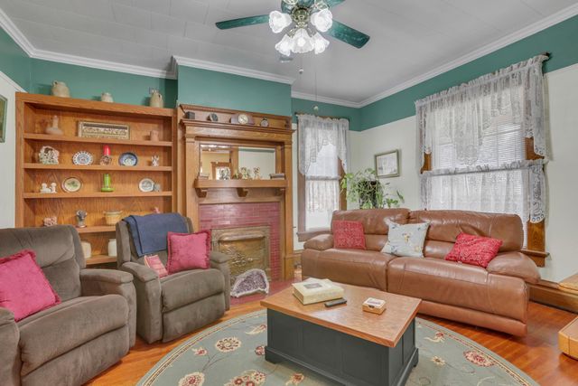 1187 N Columbus Street, Lancaster, OH 43130