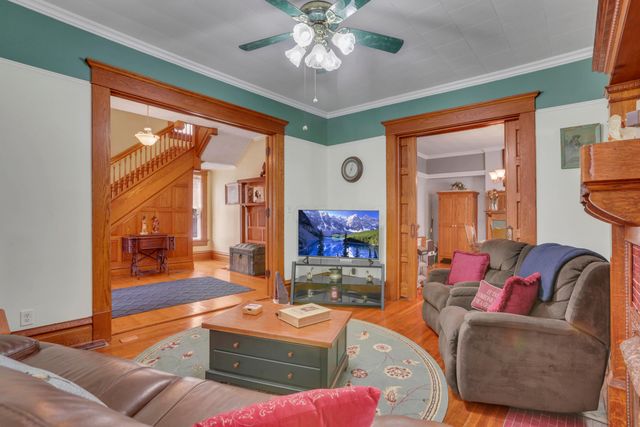 1187 N Columbus Street, Lancaster, OH 43130