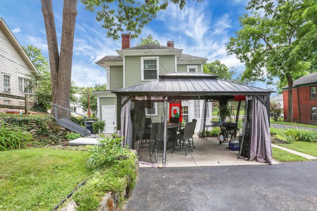 1187 N Columbus Street, Lancaster, OH 43130
