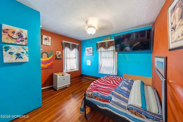 22 Club Place, Freehold, NJ 07728