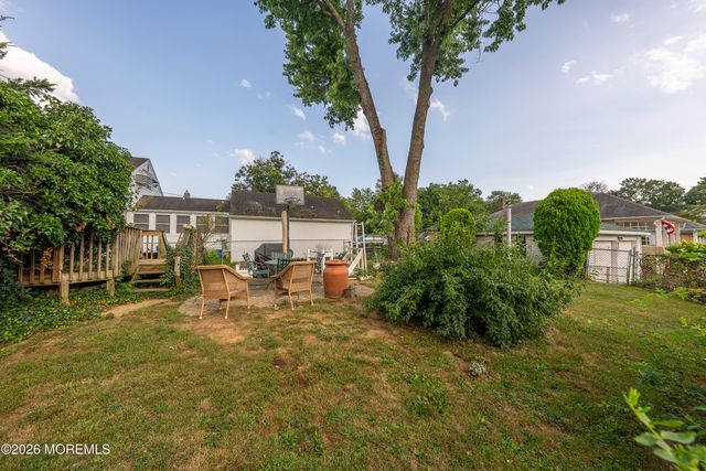 22 Club Place, Freehold, NJ 07728