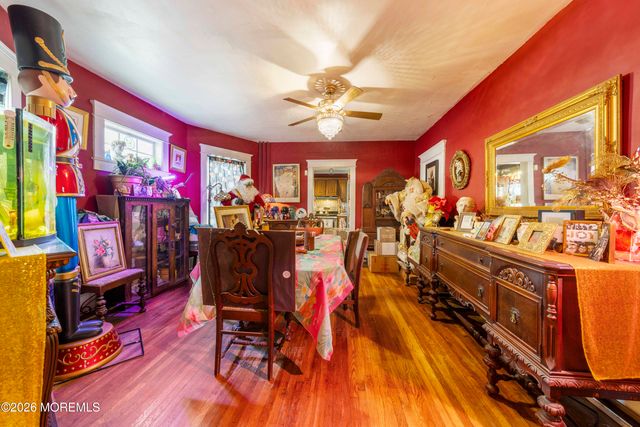 22 Club Place, Freehold, NJ 07728