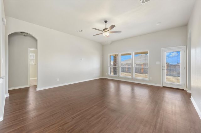 4021 High Plains Drive, Sanger, TX 76266