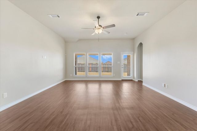 4021 High Plains Drive, Sanger, TX 76266