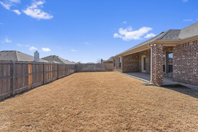 4021 High Plains Drive, Sanger, TX 76266