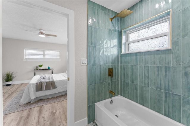 2530 W DIANA STREET, Tampa, FL 33614