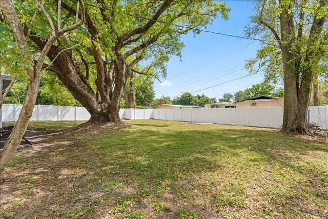 2530 W DIANA STREET, Tampa, FL 33614