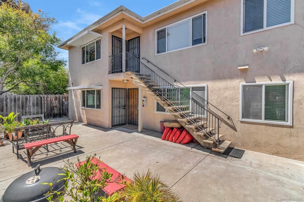 Image 1 of property listing at 4768 Arizona St, San Diego, CA 92116