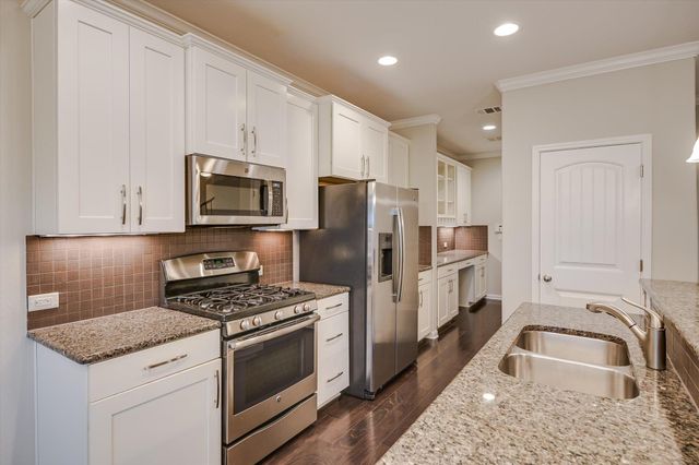 13400 Briarwick DR 2303, Austin, TX 78729