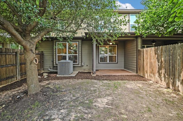 13400 Briarwick DR 2303, Austin, TX 78729