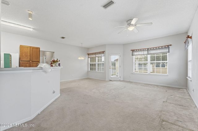 1725 FOREST LAKE Circle 3, Jacksonville, FL 32225