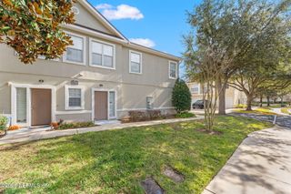 1725 FOREST LAKE Circle 3, Jacksonville, FL 32225