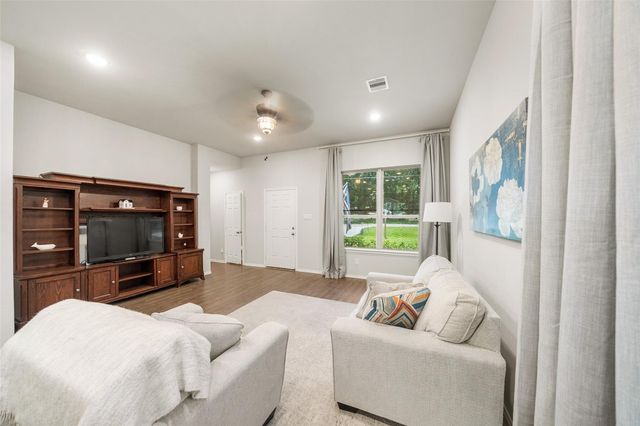 1007 Platte River Drive, Montgomery, TX 77316
