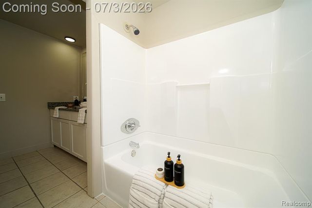 6578 Greene Haven Drive, Clarkston, MI 48348