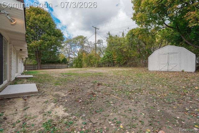 6578 Greene Haven Drive, Clarkston, MI 48348