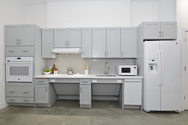 10 Stonley Road 102, Boston, MA 02130