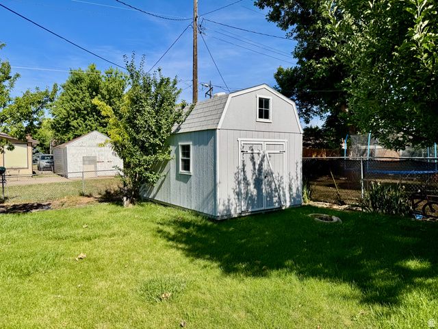 1105 MALA DR, Layton, UT 84041