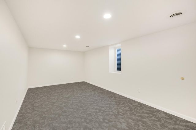 2633 103rd Avenue NW, Coon Rapids, MN 55433