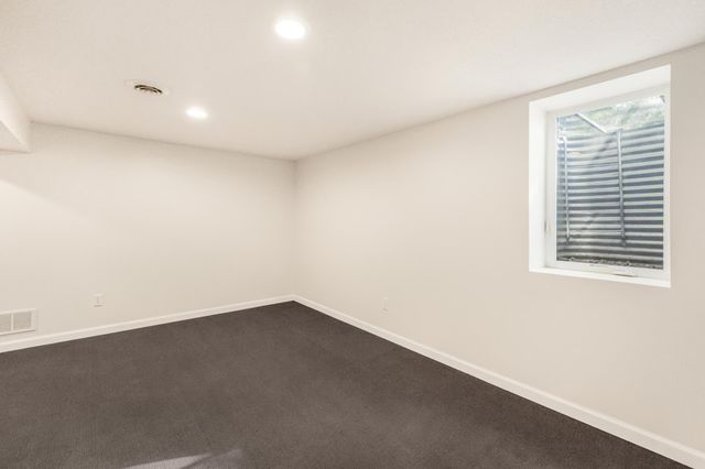 2633 103rd Avenue NW, Coon Rapids, MN 55433