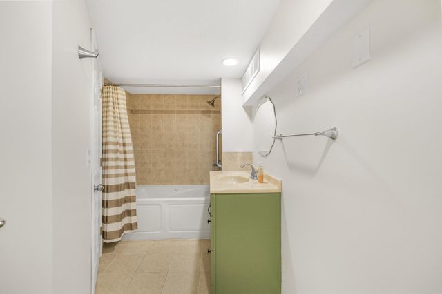 2633 103rd Avenue NW, Coon Rapids, MN 55433