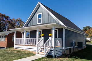 416 GRUBERT AVE, Staunton, VA 24401