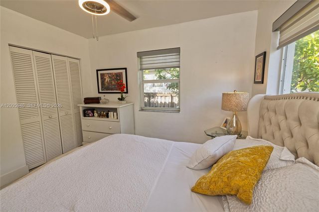 795 NE 146th St, North Miami, FL 33161