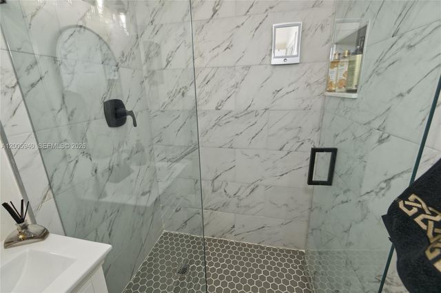 795 NE 146th St, North Miami, FL 33161