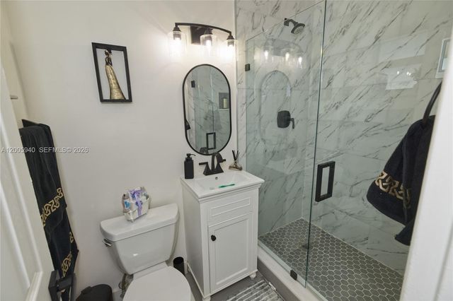 795 NE 146th St, North Miami, FL 33161