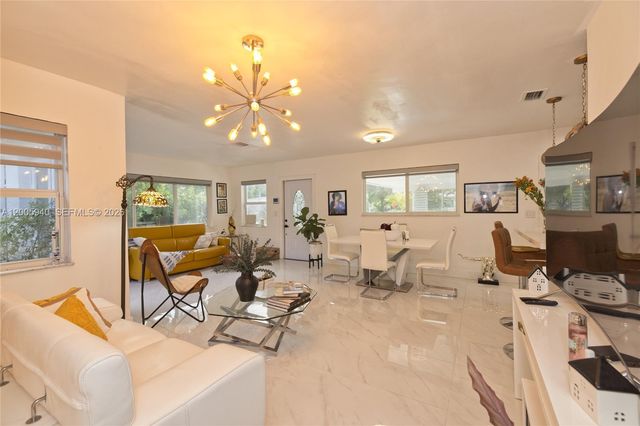 795 NE 146th St, North Miami, FL 33161