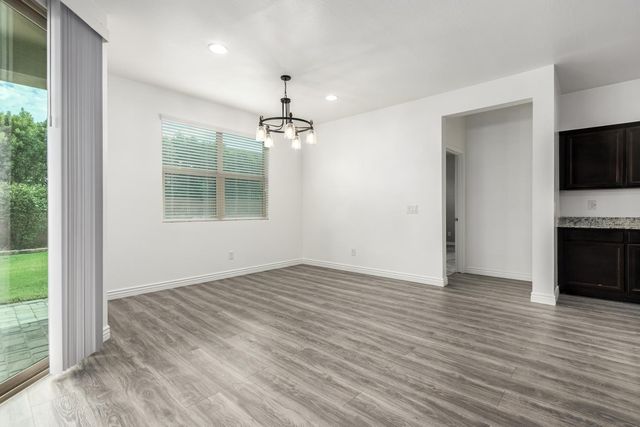 1035 W Carlsbad Drive, San Tan Valley, AZ 85140