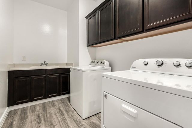1035 W Carlsbad Drive, San Tan Valley, AZ 85140
