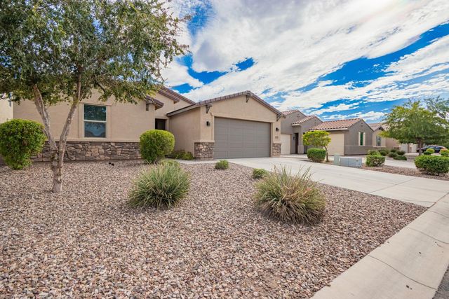 1035 W Carlsbad Drive, San Tan Valley, AZ 85140