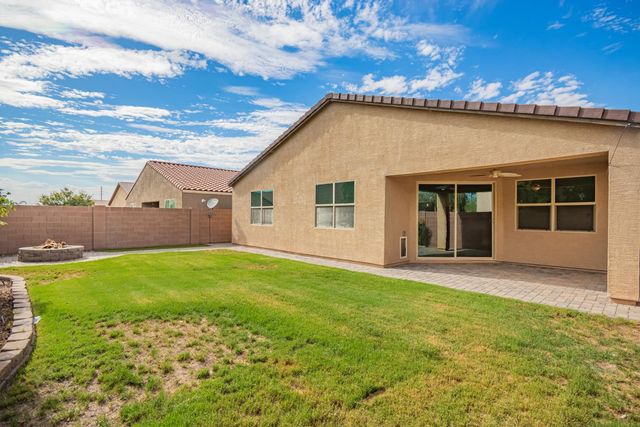 1035 W Carlsbad Drive, San Tan Valley, AZ 85140
