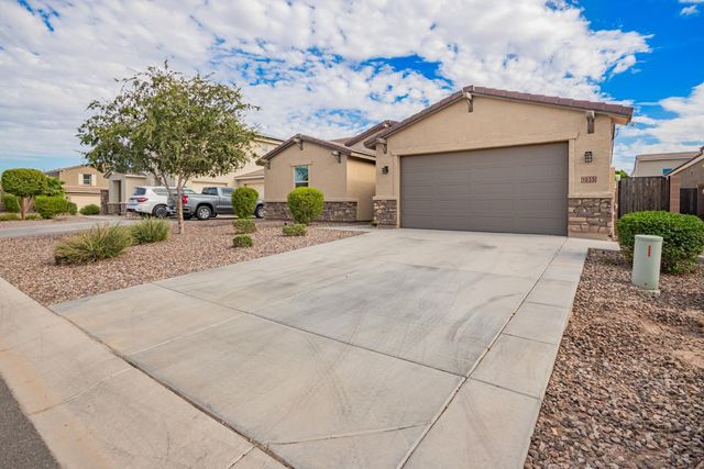 1035 W Carlsbad Drive, San Tan Valley, AZ 85140