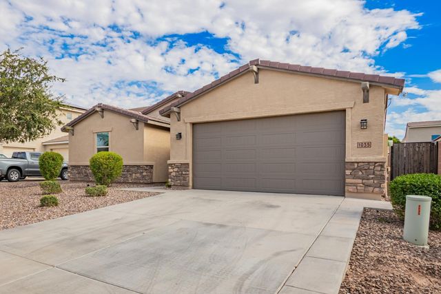 1035 W Carlsbad Drive, San Tan Valley, AZ 85140