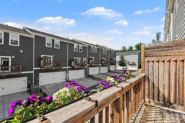2614 Greenmarket Drive, Charlotte, NC 28217